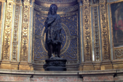 donatello-statue-of-st-john-the-baptist-in-the-duomo-di-siena