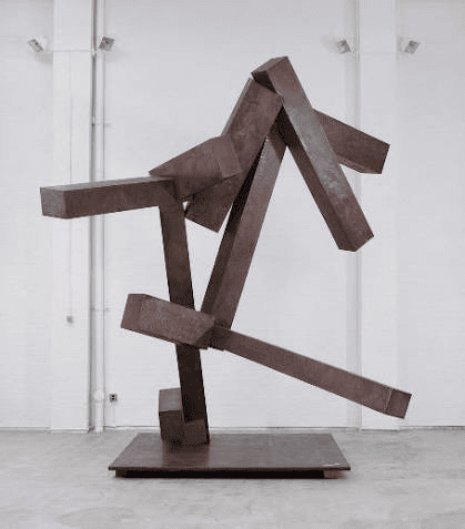 Zühtü Müridoğlu'nun Geometrik Figür rölyefi