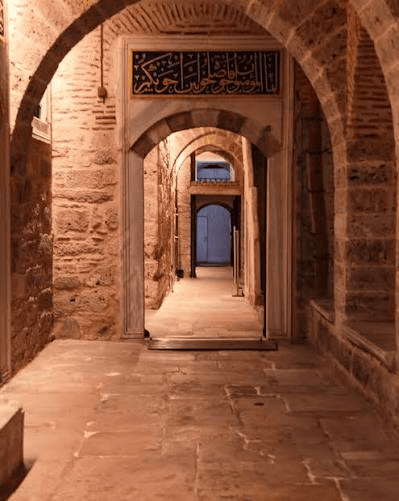 Topkapı Sarayı Harem'deki dar Altın Yol koridoru