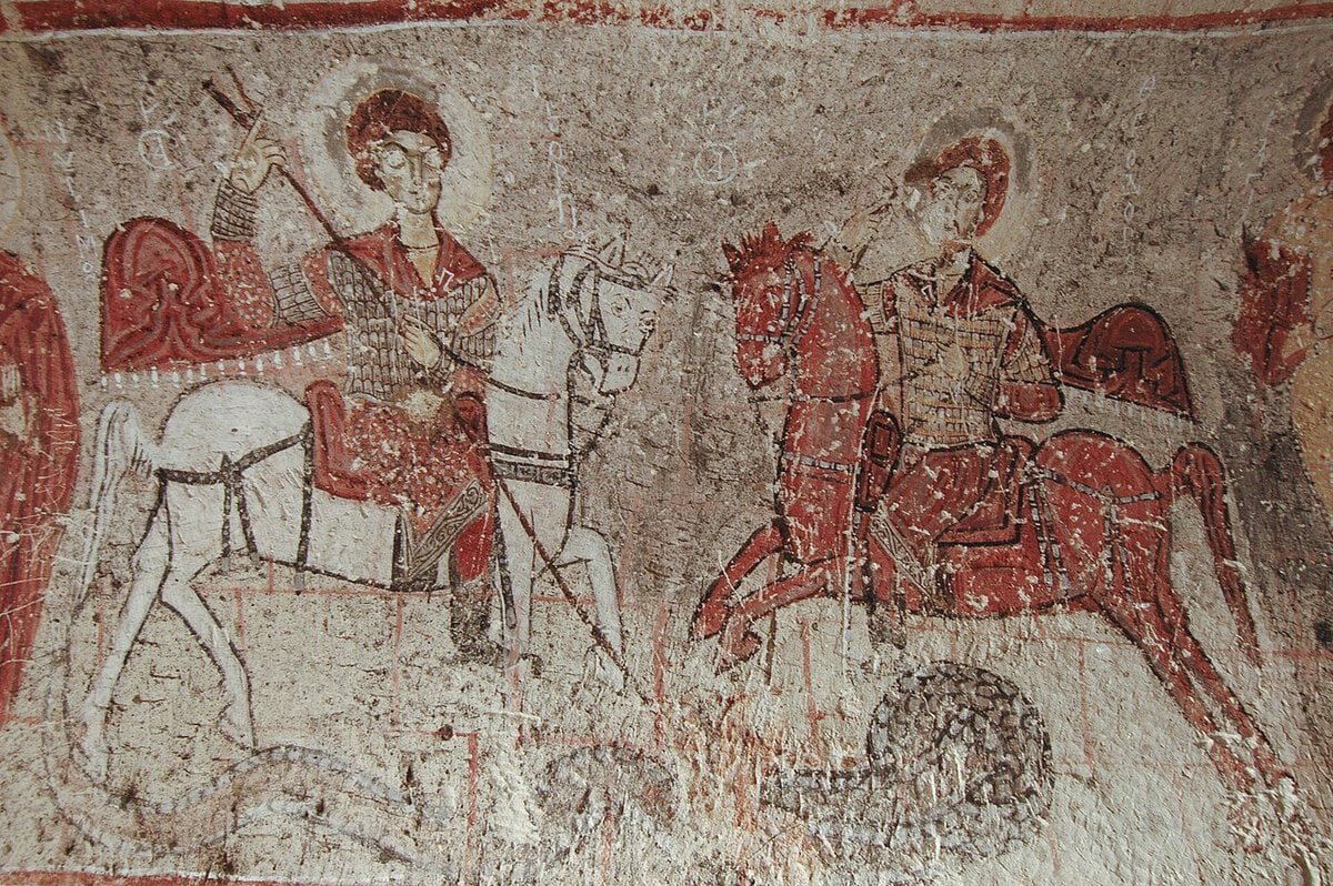 Yılanlı Kilise'de ejderhayı mızraklayan atlı Aziz Georgios ve Aziz Theodoros freski
