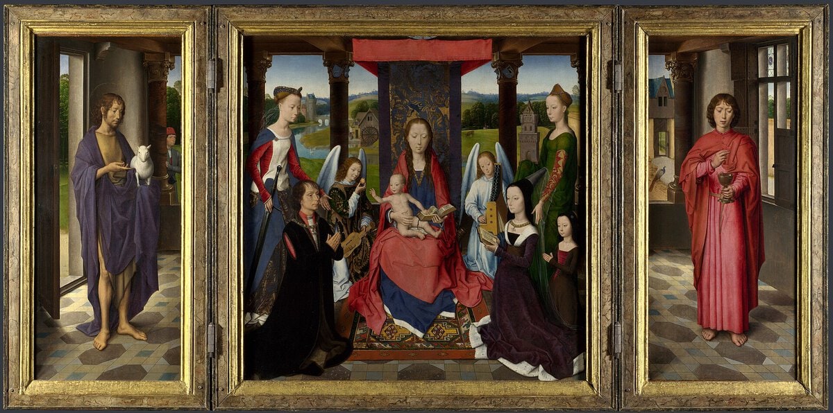 Hans Memling'in Donne Triptiği: Meryem ve Çocuk İsa önünde diz çöken Sir John Donne ve ailesi, yaklaşık 1478