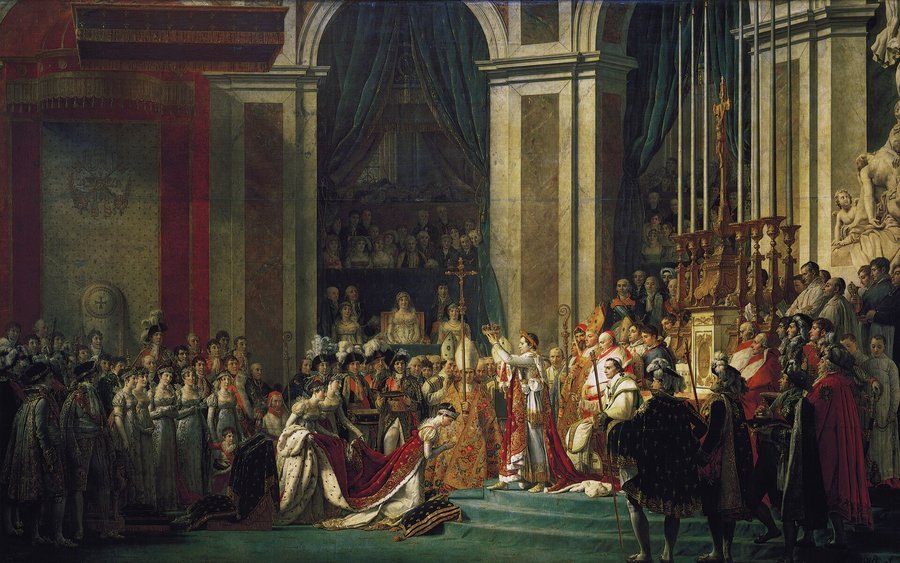 Notre-Dame'da kalabalık bir tören: Napolyon, önünde diz çökmüş Josephine'e tacı takmak üzere