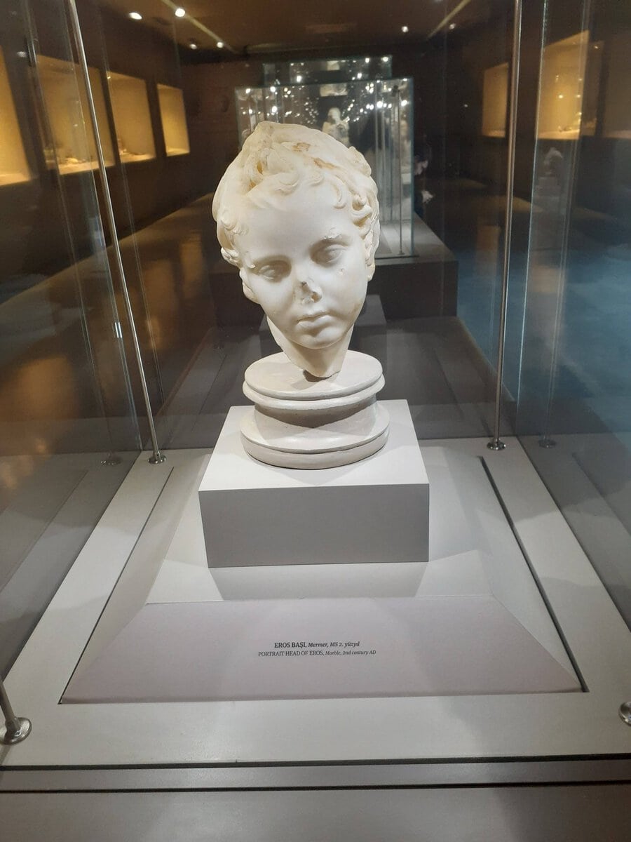 Eros Başı