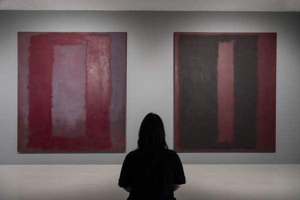 Seagram Duvar Resimleri, Mark Rothko: Tate Modern'de koyu kırmızı iki büyük tuval