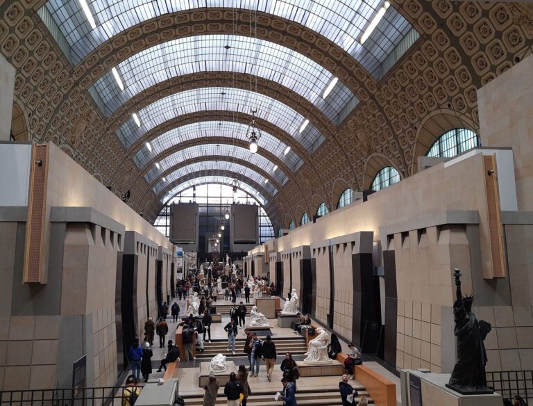 Musée d'Orsay'nin ana salonu