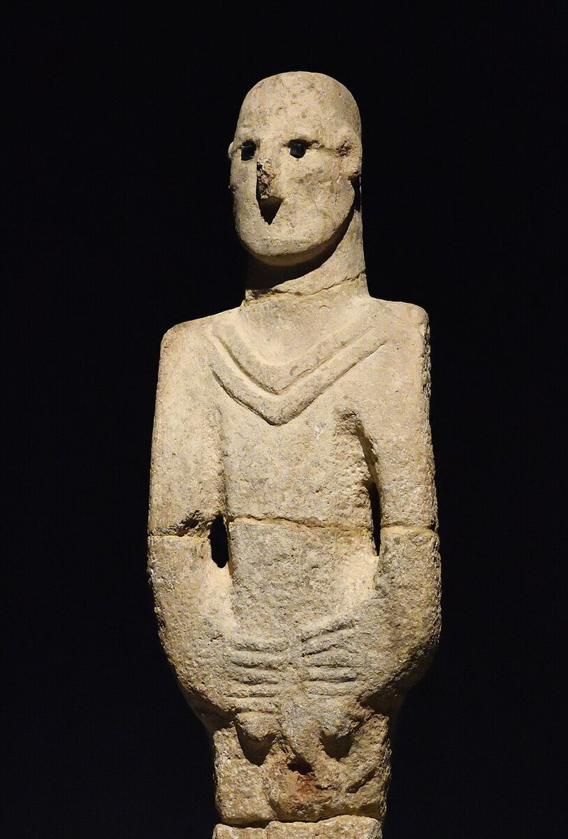 Obsidyen gözlü, yaklaşık 11.500 yıllık Balıklıgöl Heykeli (Urfa Adamı)