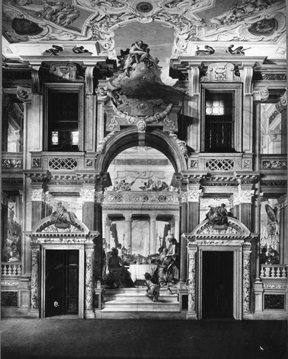 Tiepolo'nun Palazzo Labia'daki Antonius ve Kleopatra'nın Ziyafeti freski, 1746–1747